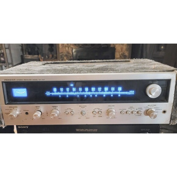 Vintage 1970s Pioneer Stereo Receiver Model SX-727 Working Condition - Picture 1 of 16